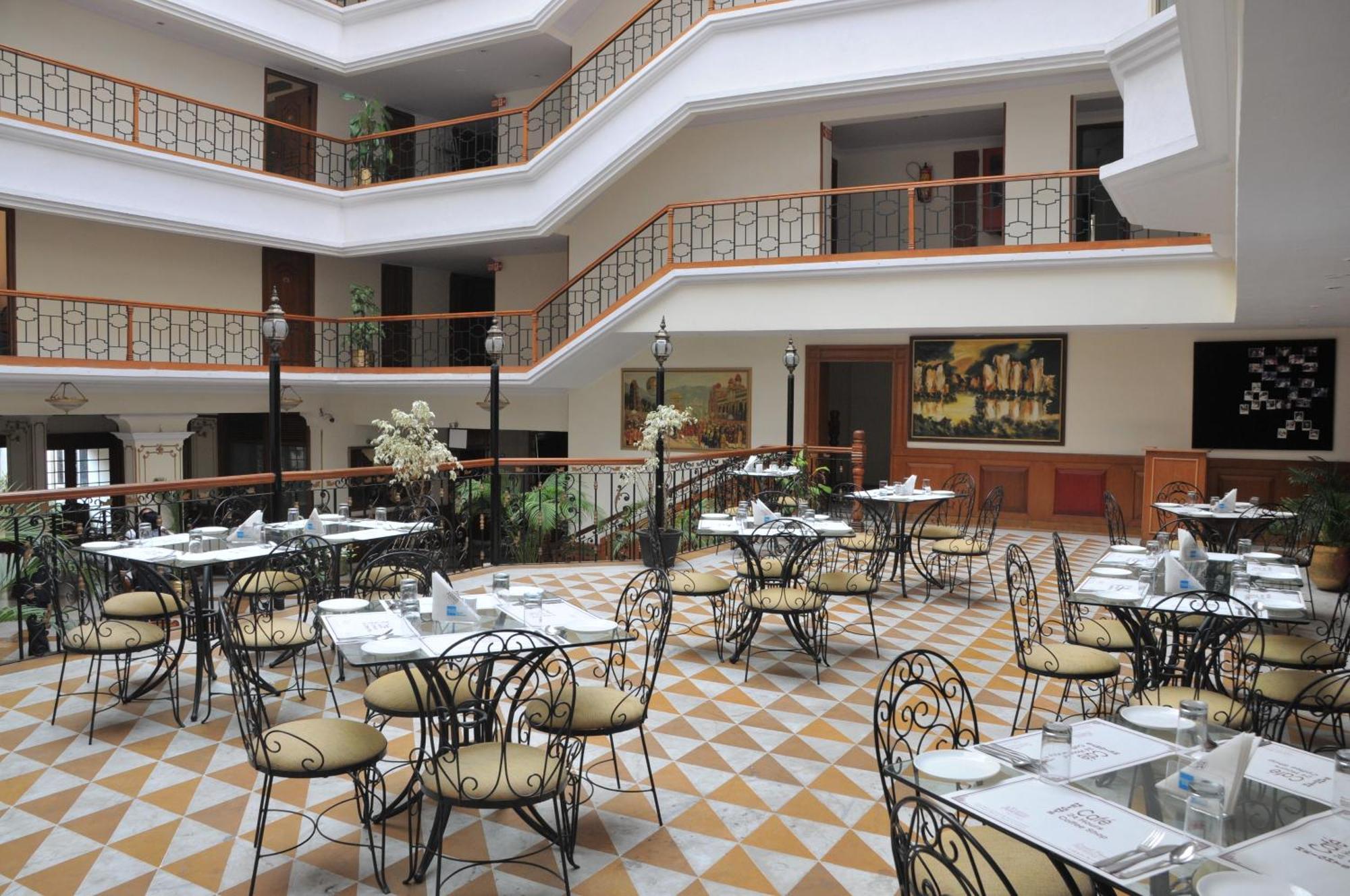 Nalapad'S Hotel Bangalore International Exterior foto