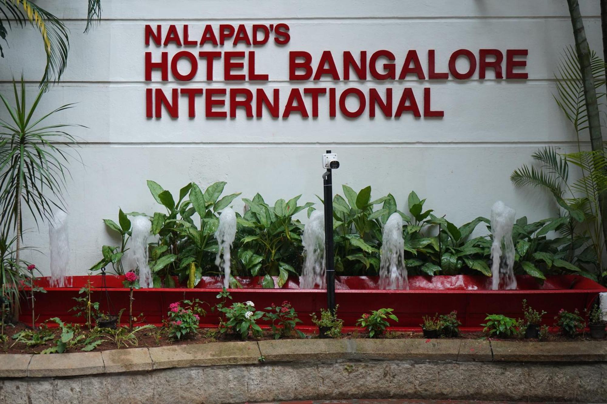 Nalapad'S Hotel Bangalore International Exterior foto