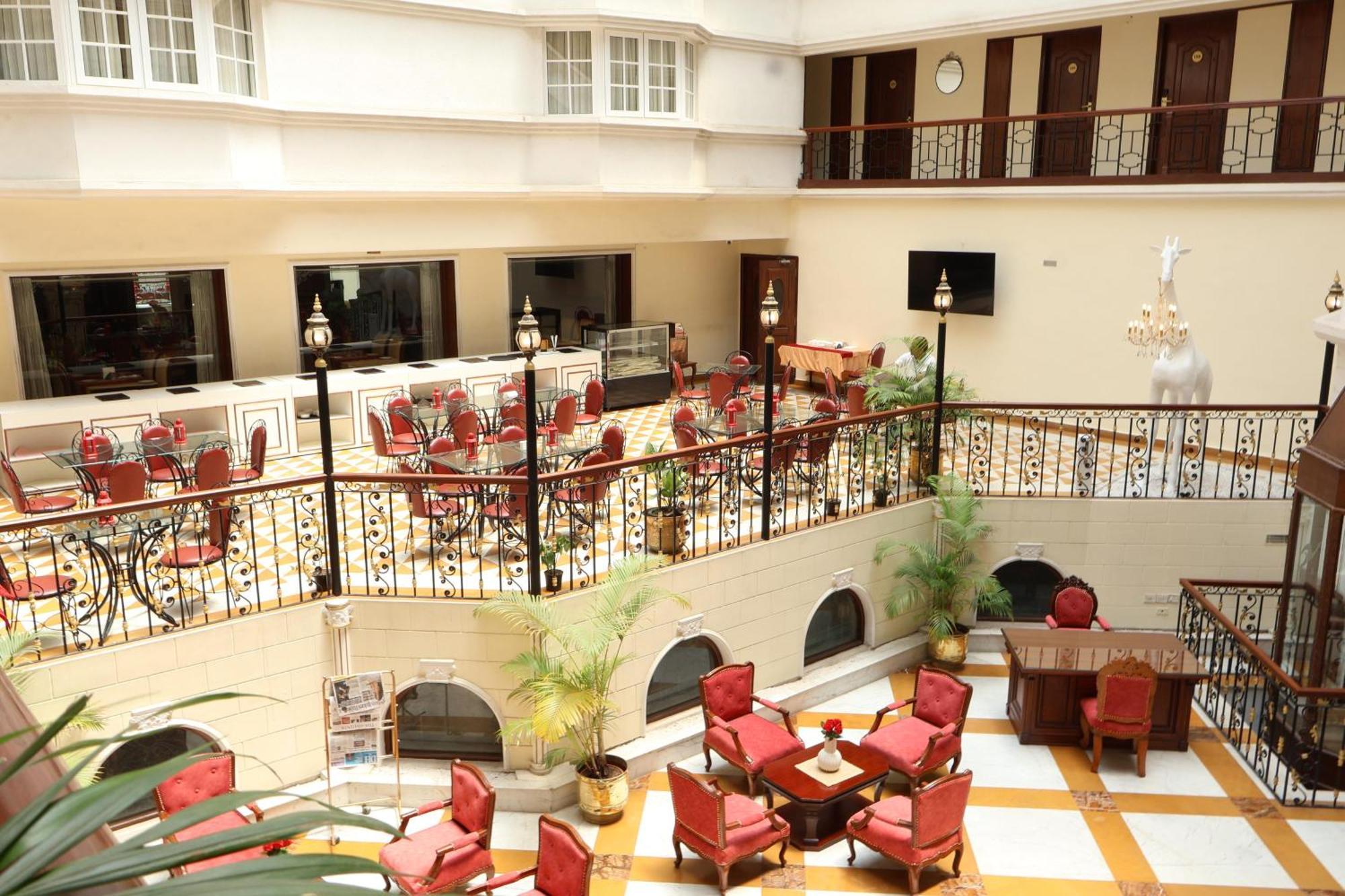 Nalapad'S Hotel Bangalore International Exterior foto