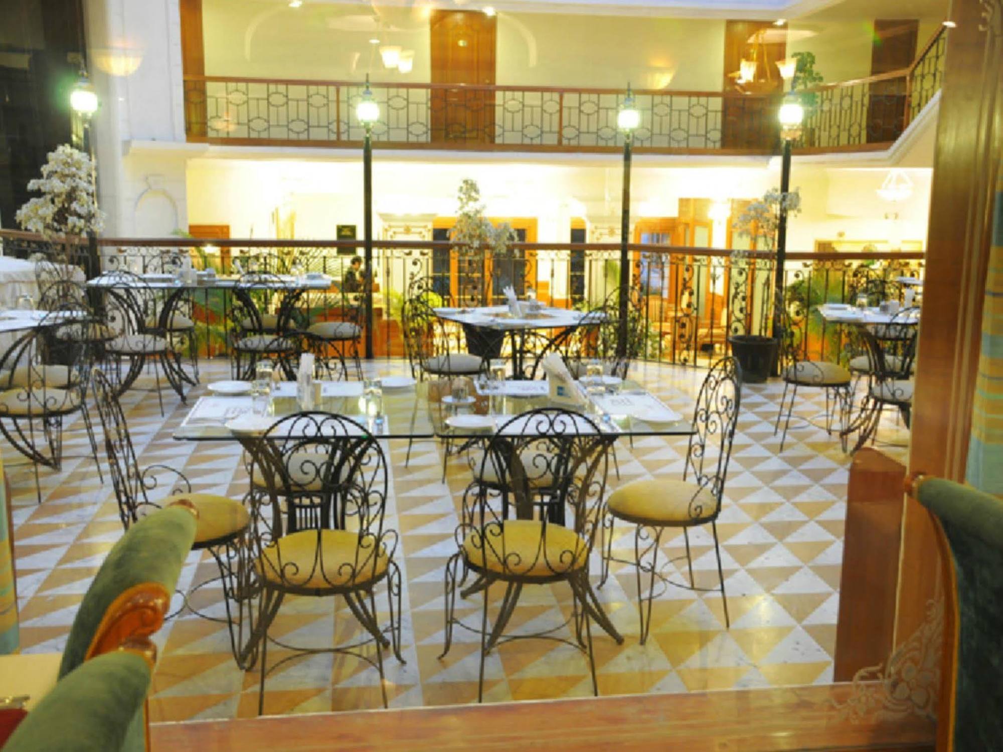 Nalapad'S Hotel Bangalore International Exterior foto